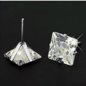 Stunning 8MM Diamanté Square CZ Earrings